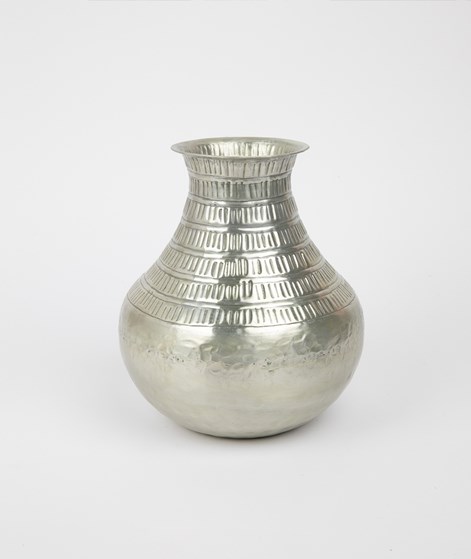 MADAM STOLTZ Gehmmerte Aluminium Vase