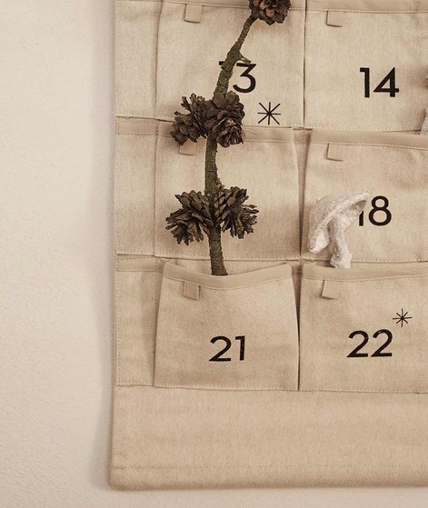 FERM LIVING Star Adventskalender Beige